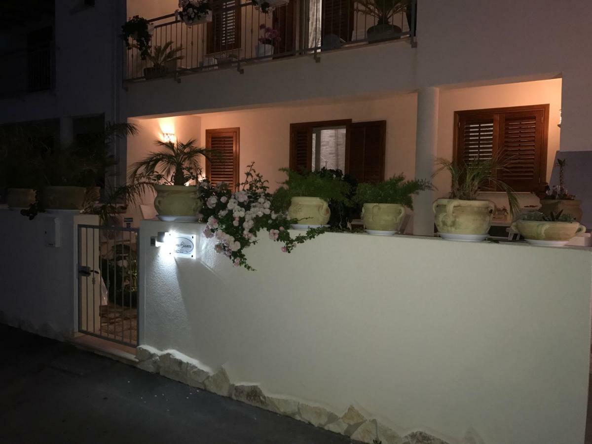 Cima Bianca Bed & Breakfast San Vito Lo Capo Bagian luar foto